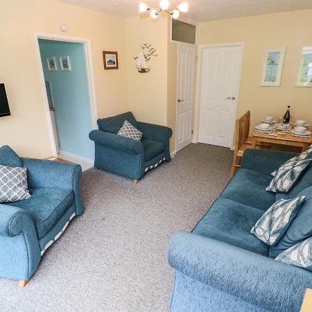 Number 6 Oxwich Leisure Park Villa สวอนซี ภายนอก รูปภาพ