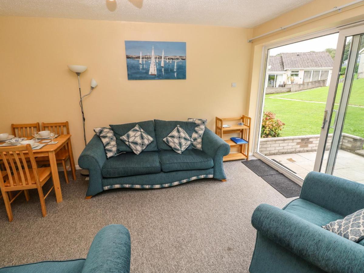 Number 6 Oxwich Leisure Park Villa สวอนซี ภายนอก รูปภาพ